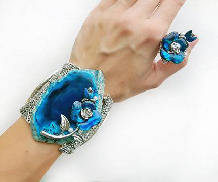 Дизайнерска серия гривни и пръстени за бал 2018