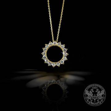 Изящен златен медальон "Слънце", обсипано с диаманти - Бижутерия BRUTAL
