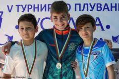 10-годишият Теодор Скумов от Поморие с 5 златни медала от Национален турнир по плуване