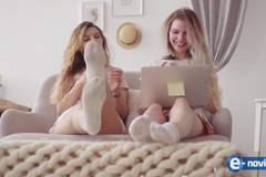 Млади българки удариха дъното с тези статуси! Вижте и се хванете за главата!