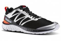 Мъжки оригинлани маратонки с модерен дизайн.