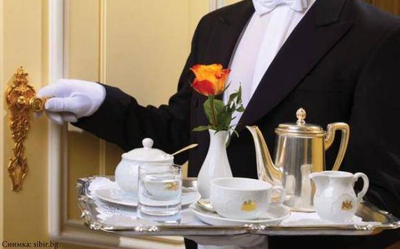 Бюрото по труда в Бургас организира обучение на персонал за летния сезон