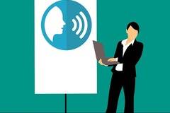 Специалист социални медии