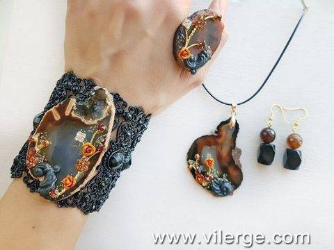 8 топ Идеи за подарък с бижу за балове 2018