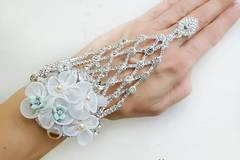 Пролет и нежни бижута за абитуриенти и балове 2018