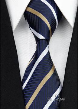 Най-модерните цветове папийонки и вратовръзки за абитуриентски балове 2018