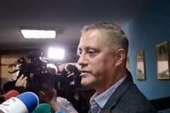 Охранители срещу опонентите на Лукарски на заседание на СДС