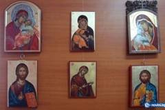 Имате ли икони в дома си? Вижте как правилно да ги поставите, за да отключите пълната им сила!