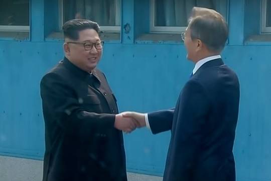 Историческа среща между Северна и Южна Корея