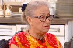 Проговори Кармен, която свърза умиращата Теодора с медиума Жоао