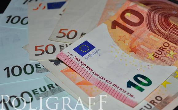 ИПИ: Еврозоната ще спести на бизнеса 450 млн. евро на година разходи по обмяна на валута