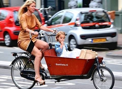 Правила за холандско възпитание на детето: Първо мислете за себе си и не се жертвайте