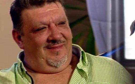 Август Попов се подсигури с английска пенсия! Ето каква схема завъртя актьорът