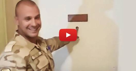 Български войник се завръща по-рано от Афганистан при семейството си. ВИЖТЕ реакцията на неговата майка! (ВИДЕО)