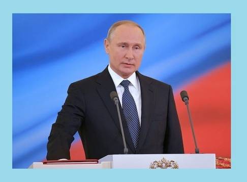 Путин встъпи в длъжност като президент на Русия.