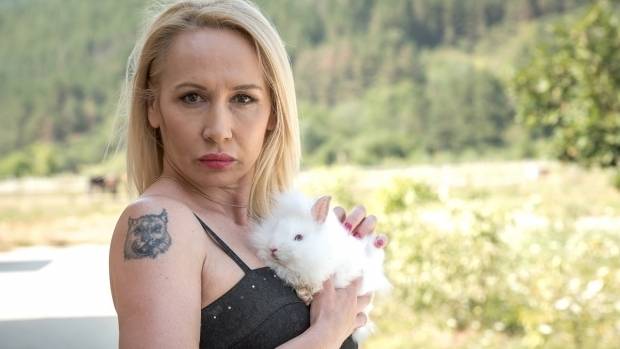 Вижте за кого се омъжи чеченката Марина от „Фермата“!