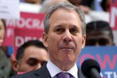 Секс-скандал свали главния прокурор на Ню Йорк