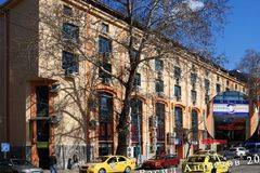 Скенар (уред от секретна космическа програма) лекува болестта на съвремието – болките в гърба