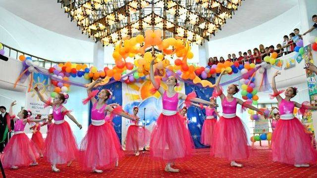 В Сливен започна двадесетото юбилейно издание на Националния фестивал на детската книга