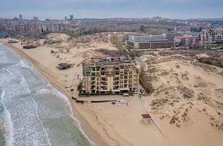 Хотел на брега на Слънчев бряг предизвика остро недоволство в социалните мрежи