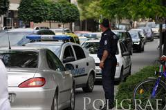 Пиян ямболия заби юмрук на полицай