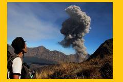 Евакуация на о. Ява заради вулкан.