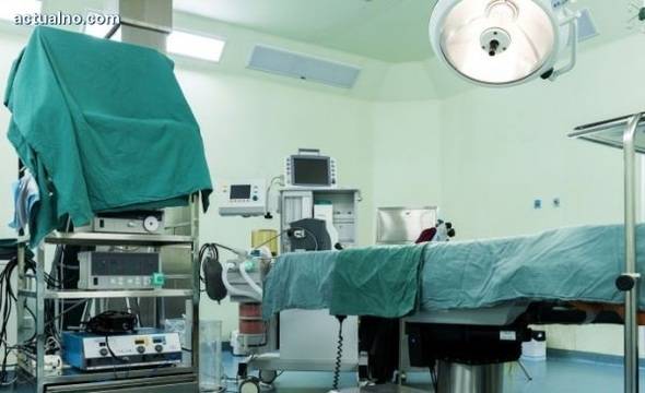 Британска лекарка откъсна при раждане главата на бебенце!