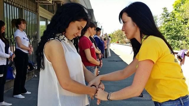 Фалун Дафа отново на фестивала „Здравей, Здраве“ (видео и фотогалерия)