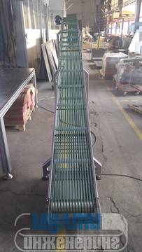 Наклонен ремъчен транспортьор