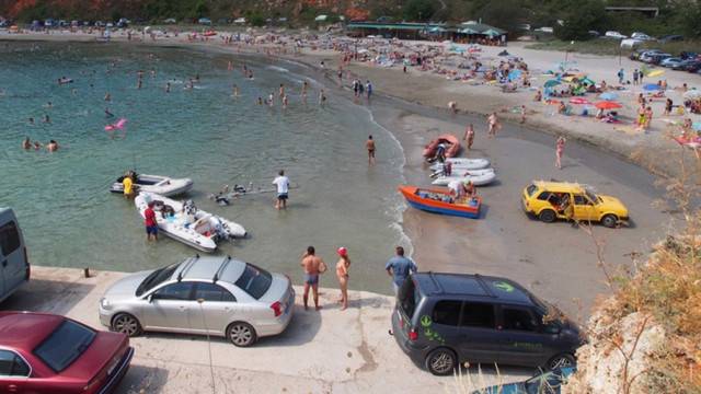 Наболелите неволи на „Болата“