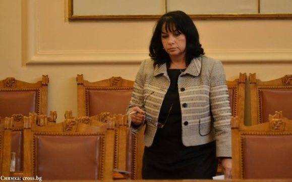 Петкова внесе в парламента предложение за рестартиране на проекта АЕЦ „Белене“