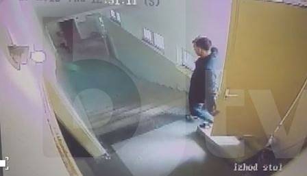 Повдигат обвинения на задържания мъж, дърпал ученици в тоалетната