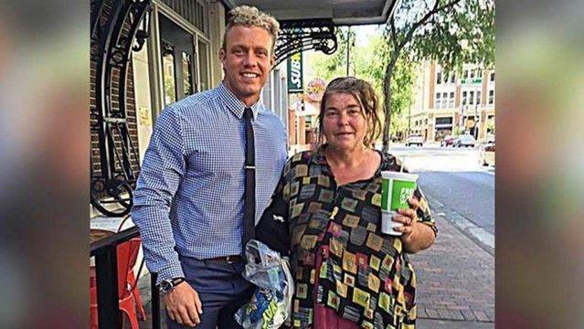 Всеки вторник този мъж обядва с бездомна жена, докато един ден тя не му разкри огромна тайна!