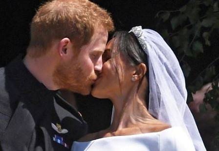 Вече са съпрузи: Принц Хари и Меган Маркъл се врекоха във вярност (СНИМКИ)