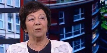 Божана Апостолова: От първи книги пари не се печелят