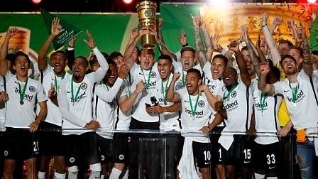 Айнтрахт победи Байрен и спечели купата на Германия