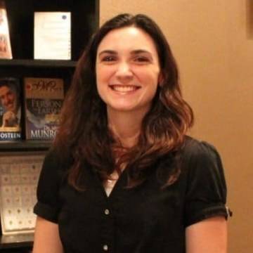 Учителка си призна за връзка с 15-годишната си ученичка