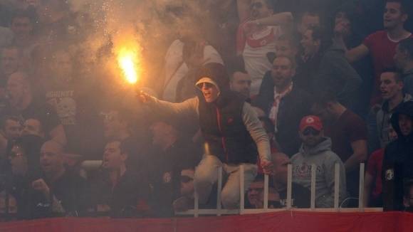 Първи кадри от мелето в Пловдив! Ето как започна всичко (ВИДЕО 18+)