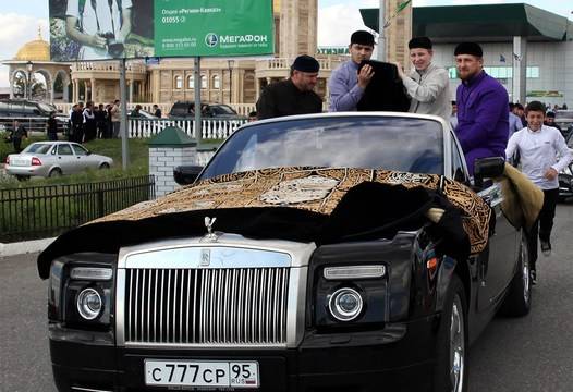 Вижте кадри от сватбата на брата на Рамазан Кадиров (ВИДЕО)!