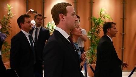 Евродепутатите не били доволни от отговорите на Марк Зукърбърг