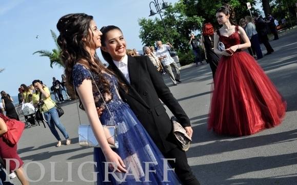 Вижте новите бургаски абитуриенти – Випуск 2018