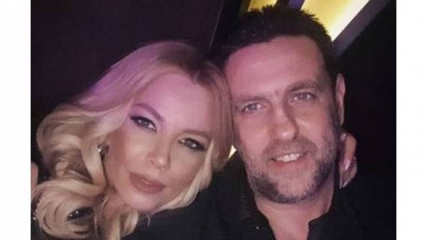 Поп-дивата Емилия катастрофия