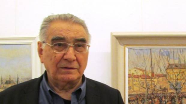 Почина Светлин Русев