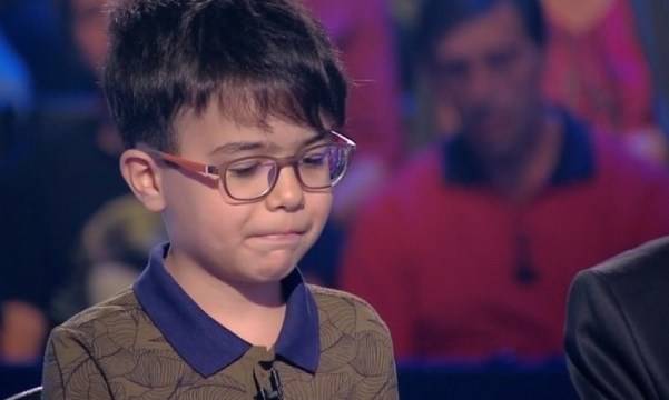 Второкласник сложи в малкия си джоб участниците в „Стани Богат“! Спечели 4-цифрена сума!