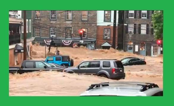 Потоп в град Елликот, САЩ.