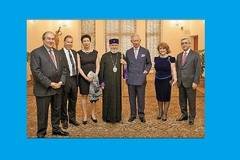 Президентът на Армения е подарил на принц Чарлз малка градина.
