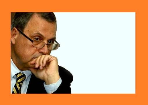 На 79 години почина Божидар Данев.