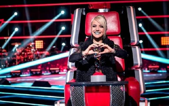 Поли Генова направи сензационно интимни признания