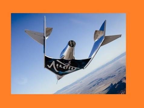 Virgin Galactic успешно тества туристически космически кораб.