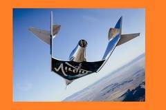 Virgin Galactic успешно тества туристически космически кораб.